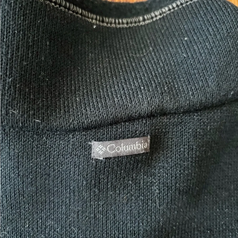 Columbia Omni Shield Women's Black Fleece Pullover - Large